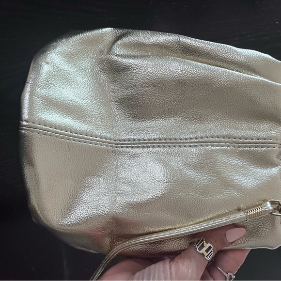 Gold purse - Picture 2 of 6